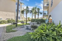 Manta Ray 413@ Pelican Isle  Beach Serv/Fish/Relax * Beach Front*