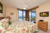 Ocean Front with a beach and Swimming pool fantastic Views at Nohonani on Maui