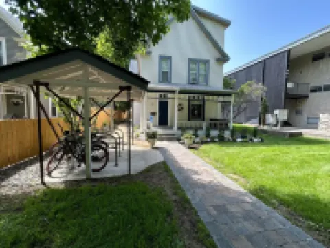 Charming 1Br Near UM & Downtown-Mid-Term Stays Welcome