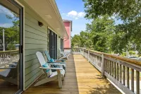 Sea Cabana-Family Beach House 200ft to the Sound and 900ft to the Beach