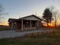 Bluegrass Bliss Hotels in Hart County