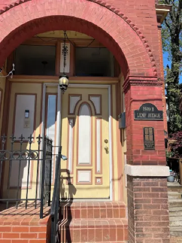 Oasis in Benton Park/Soulard