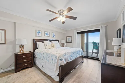 Stunning Beach Front Condo - L@@K - MUST SEE