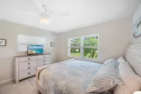 Paradise Palms, our tropical oasis in Delray Beach and very close to Boca Raton!
