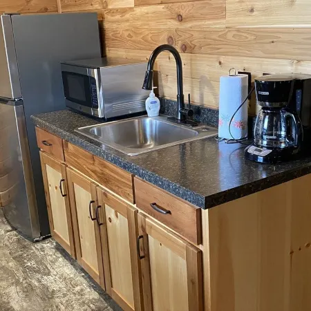 One Bedroom Cabin w/Sleeper Sofa Cabin 8