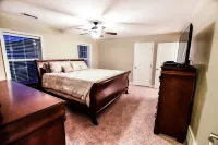 Luxury in the Red Rocks Hotels in Moab South Valley