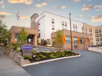 Hampton Inn & Suites Seattle-Downtown Hotels near Fremont Bridge