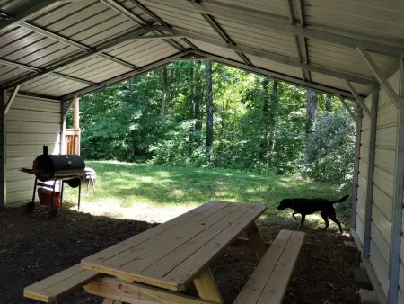 Beautiful location in the secluded woods