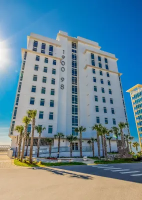 Vacation in Paradise! ~ Panoramic Gulf Views! Seasonal Beach Service Included! - Butik