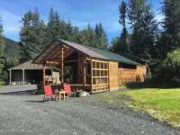 A Cedar Suite Hotel a Bear Creek