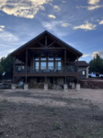 Royal Mountain Getaway - Cabin Sleeps 22!