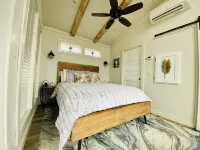 Luxury Tiny Home with River Views on 300 Acre Ranch - 4-Star