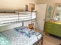 Coco’s Cabana Hotels in Middlesex County