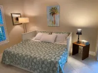 The Island House on Pine Islandwith heat-pump heated  most privacy pool
