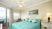 The Perfect Beach Vacation!  Private parking. Unit 703,  3BR, 3BA, Sleeps 12