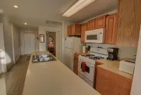 Suttons Bay Village View Apartment
