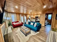 Stylish Mountain Retreat: Hot Tub, Fire Pit, Whiteface Views!