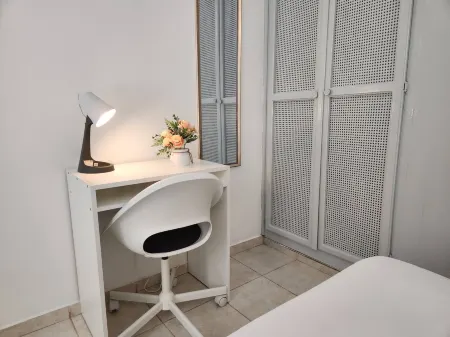 Secure 3-pers apartment close to the beach