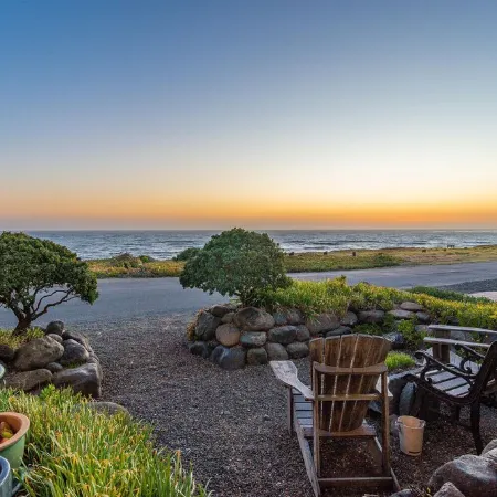 Restored Home With Unobstructed Ocean View, Steps to The Sea