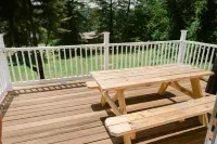 Experience Lake Cumberland at Burnside Bungalow: Private Dock, Pool Access!