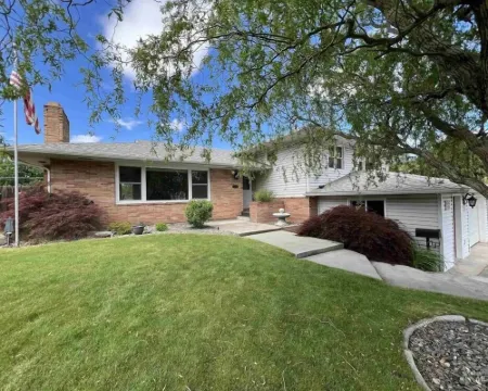 Clarkston House with pool! Relax and enjoy with family and friends Hotels in Asotin County
