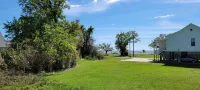 "MINT TO SEA" New Beach Cottage with porch views - 900 ft from the beach!