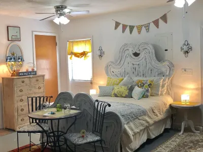 OUR NEST: Nature's Best Getaway; beaches nearby