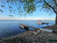 Bear Lodge, Fantastic Views Of Partridge Lake Fremont Wisconsin Wolf River