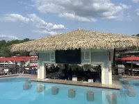 Three Season's Resort Lakefront Condo with Remarkable Views at Mile Marker 21