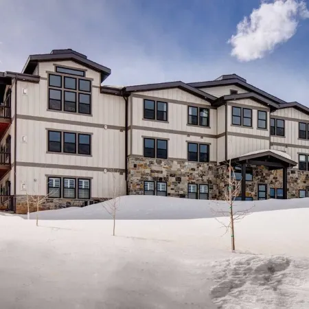 Luxury Condo by Mountain and Jordanelle Reservoir