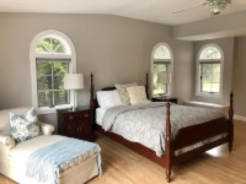 Private Cape Rental 1 Mile from the Beach!