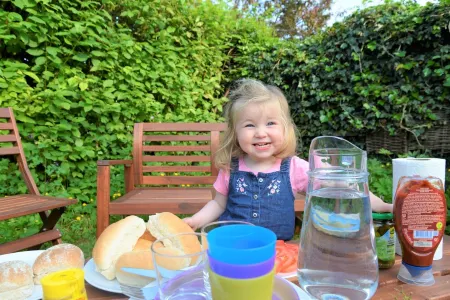 Lovely 3 Bedroom Cottage w/Garden, Thornton. Family&Bike Friendly. Parking Space