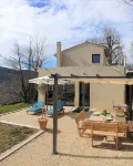Villa in Dieulefit in Drome Provençale with views of nature and mountains