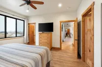 Swan View Refuge-Luxury 2 bedroom sleeps 4