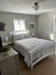 *Magnolia inn* updated condo, centrally located. Pet friendly! Boat/ RV parking