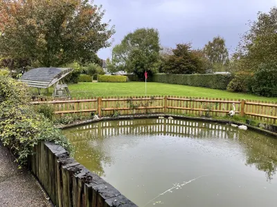 Countryside Cottage with Views Across Fields Hotels near Standard Quay