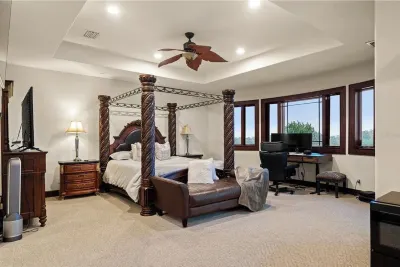 Luxurious Waterfront Mansion! Minutes to the Beach!