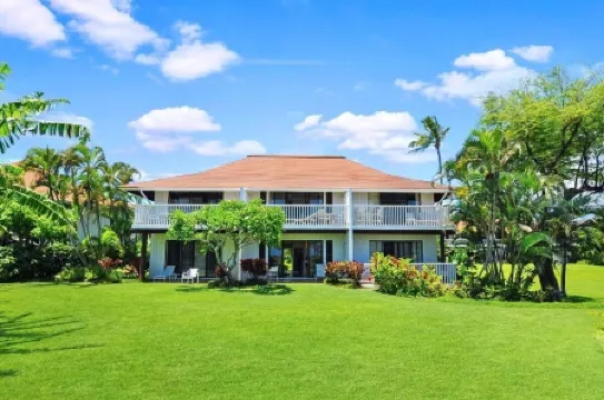 Luxury Ground Floor Condo Just 50 Yards From The Beach!