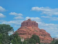 COZY 2BDRM CONDO IN VOC, Village of Oak Creek, SEDONA Tennis, Pickleball, Pool