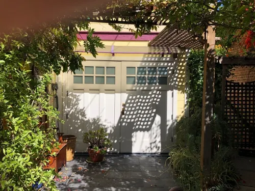 North Berkeley Victorian -- Heart of Gourmet Ghetto - 5 blocks to U.C./ Downtown