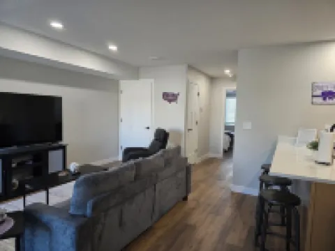 Cozy 3-bedroom Condo at Stadium Place