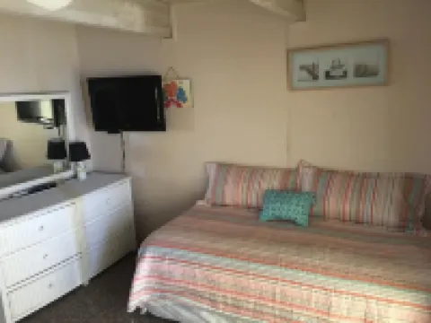 Breathtaking Ocean Front Condominium .  Fall weekends with the dog. Hotels in Dewey Beach