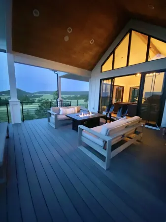 Dreamy Mountain Escape Отели в г. Дуглас