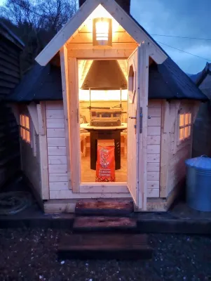 The Anchorage Arrochar. Newly Renovated with Amazing Views Free Kayaking BBQ Hut Hotels near Ardlui Hotel & Restaurant