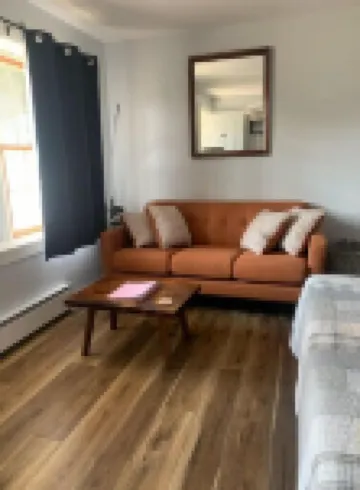 Main St Studio - Newly Updated!