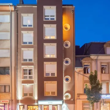 Best Western Plus Grand Hotel Victor Hugo Отели рядом с достопримечательностью «Гар»
