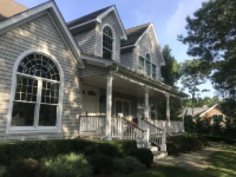 Hampton Private Retreat - last minute offer June 23-