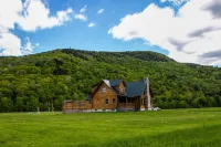 The Cabin that brings people together