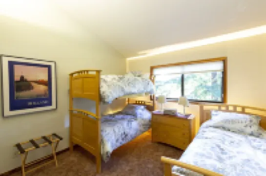 Wine Country Redwood Estate in the Heart of Wine Country