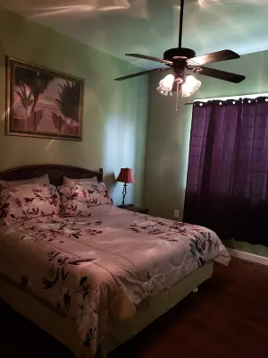 Enjoy, Beautiful, up close & personal mountain views ,1 mile from Lake Chatuge